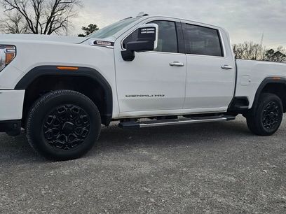 Used 2020 GMC Sierra 2500 Denali w/ Denali Ultimate Package