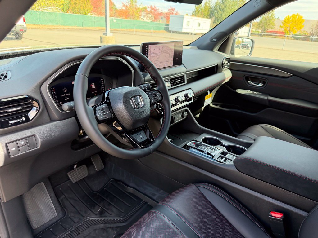 New 2026 Honda Pilot Black Edition image 16