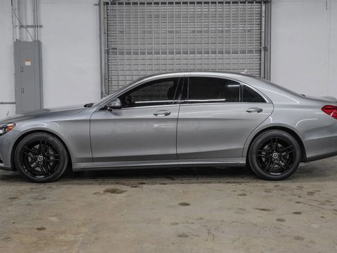 Used 2014 Mercedes-Benz S 550 Sedan image 12