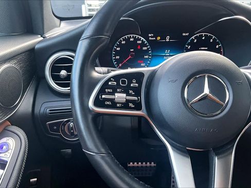 Used 2022 Mercedes-Benz GLC 300 4MATIC image 21