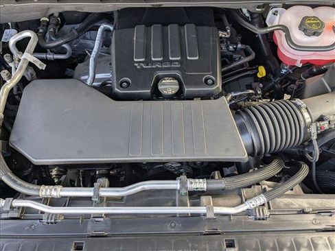 New 2025 Chevrolet Silverado 1500 LT image 17