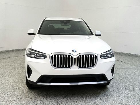 Used 2024 BMW X3 xDrive30i AWD/4WD image 2