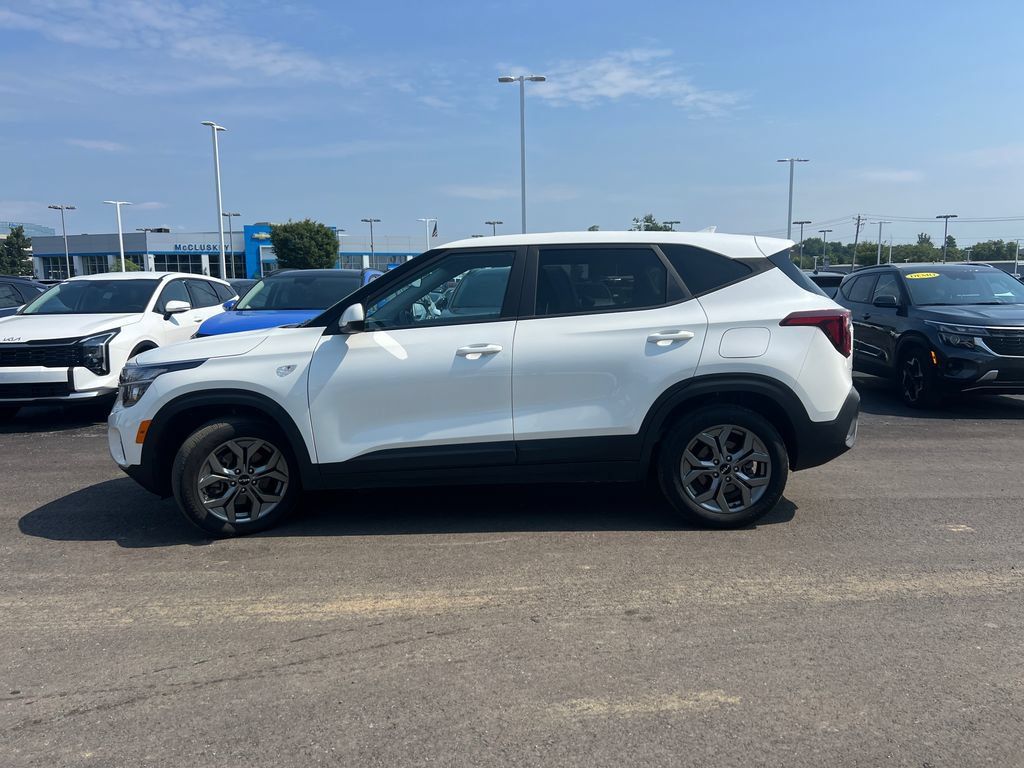Certified 2024 Kia Seltos LX AWD/4WD image 12