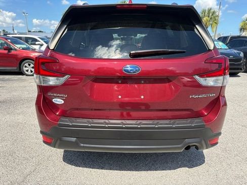 Used 2020 Subaru Forester Premium w/ Popular Package #1 AWD/4WD image 3