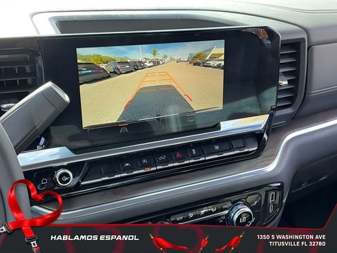 Used 2024 GMC Sierra 1500 SLT image 42