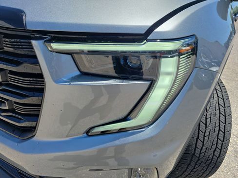 Used 2024 GMC Acadia Elevation w/ Black Edition FWD image 34