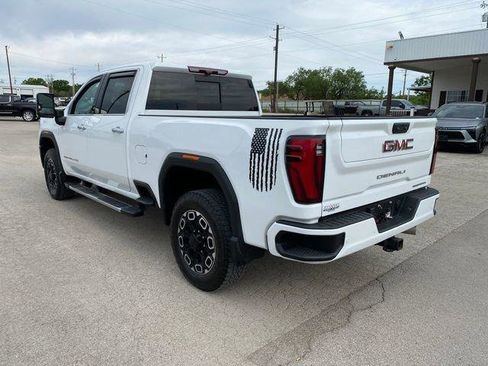 Used 2024 GMC Sierra 2500 Denali w/ Denali Reserve Package AWD/4WD image 4