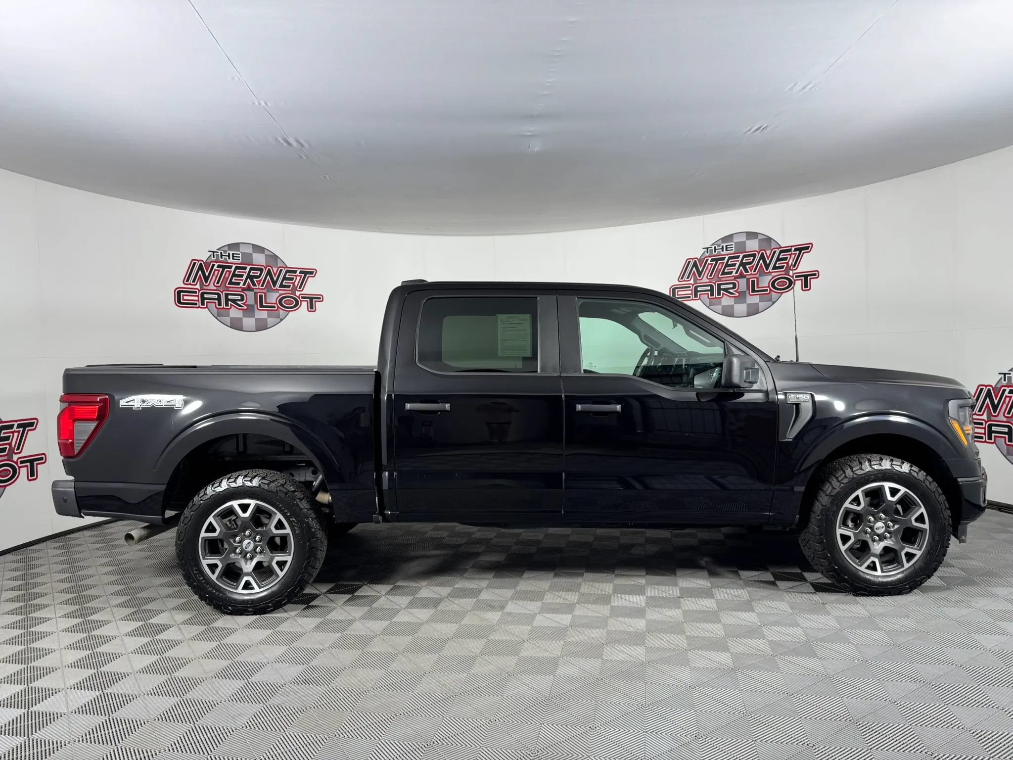 Used 2024 Ford F150 STX AWD/4WD image 8