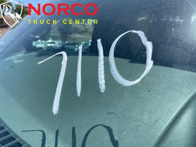Used 2018 Chevrolet Express 2500 RWD image 19