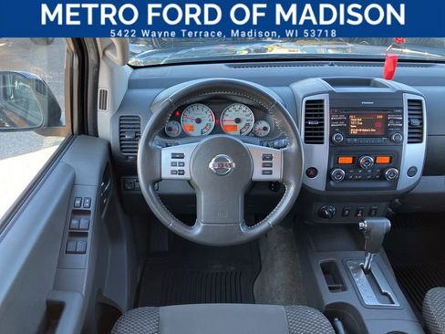 Used 2013 Nissan Frontier PRO-4X image 14