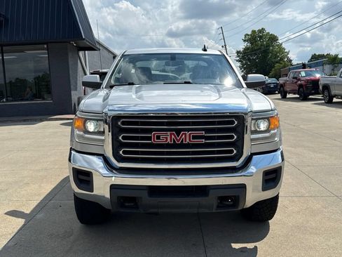 Used 2018 GMC Sierra 2500 SLE w/ Snow Plow Prep Package AWD/4WD image 17