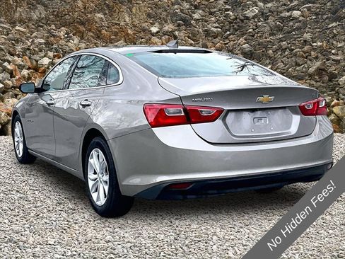 Used 2023 Chevrolet Malibu LT FWD image 11