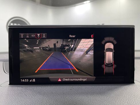 Used 2018 Audi Q7 3.0T Prestige w/ Prestige Package image 11