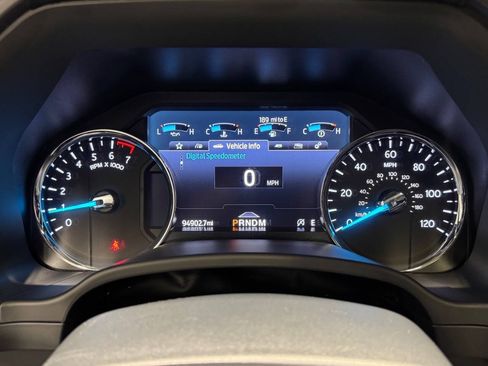 Used 2021 Ford Expedition Limited AWD/4WD image 29