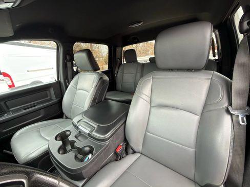 Used 2022 RAM 2500 Tradesman w/ Protection Group image 32