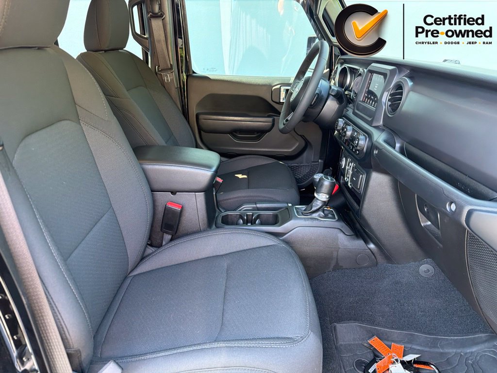 Certified 2023 Jeep Gladiator Sport AWD/4WD image 31
