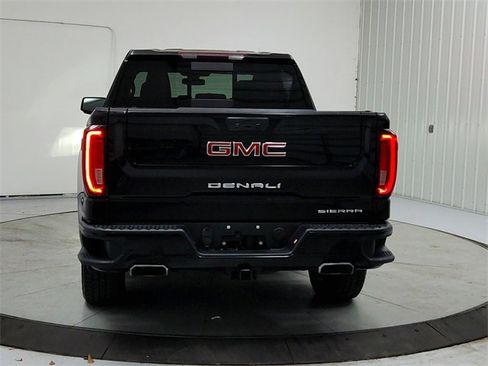 Used 2021 GMC Sierra 1500 Denali w/ Driver Alert Package II image 6