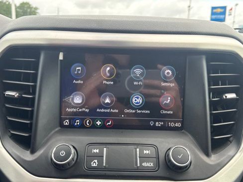 Used 2022 GMC Acadia SLE w/ Driver Convenience Package FWD image 24
