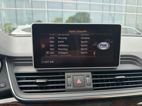 Used 2018 Audi Q5 2.0T Premium Plus AWD/4WD image 12