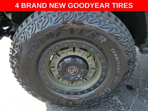 Used 2022 Ford Bronco Badlands AWD/4WD image 4