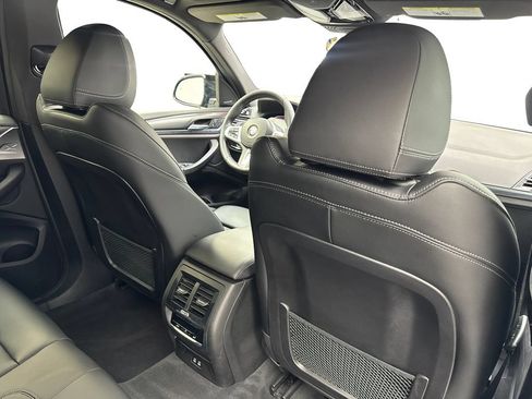 Used 2024 BMW X3 xDrive30i AWD/4WD image 41