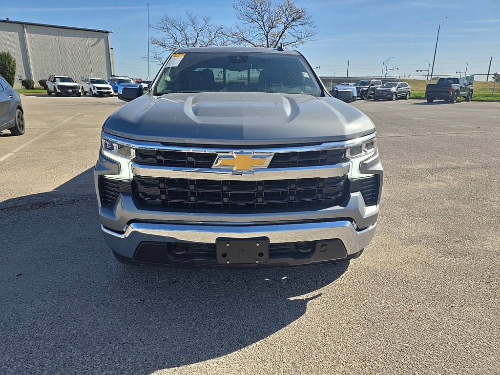 Used 2026 Chevrolet Silverado 1500 LT w/ All Star Edition Plus AWD/4WD image 2