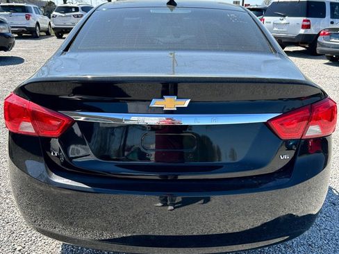 Used 2015 Chevrolet Impala LT w/ Convenience Package image 4