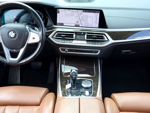 Used 2019 BMW X7 xDrive40i w/ Premium Package image 17