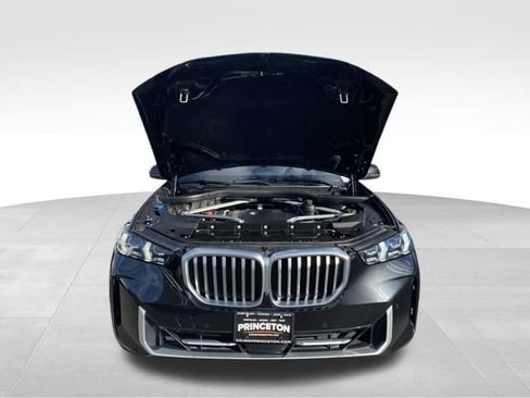 Used 2025 BMW X5 xDrive40i image 9