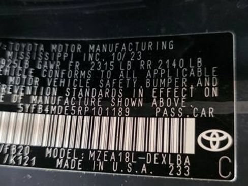 Used 2024 Toyota Corolla LE FWD image 39