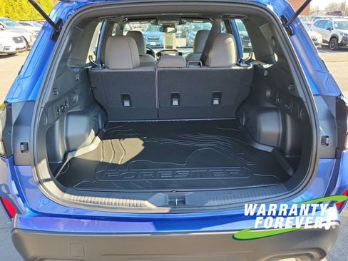 Certified 2026 Subaru Forester Base image 17