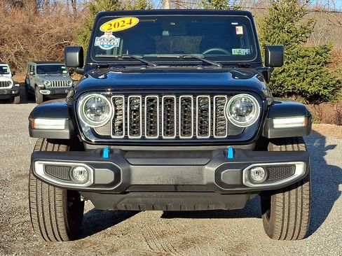 Used 2024 Jeep Wrangler Sahara w/ Safety Group image 2