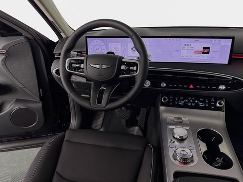 New 2026 Genesis GV70 2.5T Advanced image 25