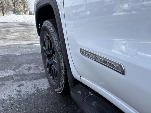 Used 2023 GMC Sierra 1500 Elevation image 11