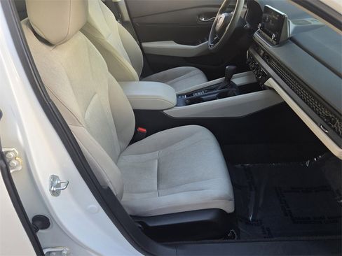 Certified 2024 Honda Accord LX image 17