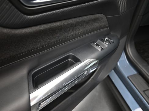 Used 2025 Ford Mustang GT RWD image 13