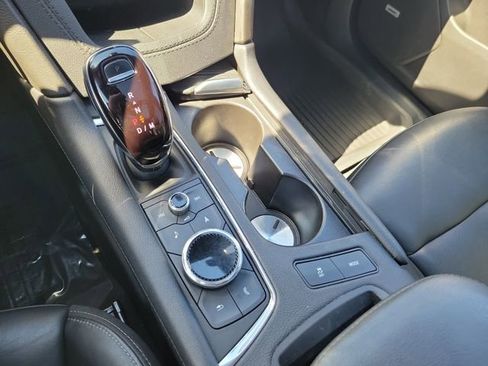 Used 2022 Cadillac XT6 Premium Luxury w/ Technology Package image 25