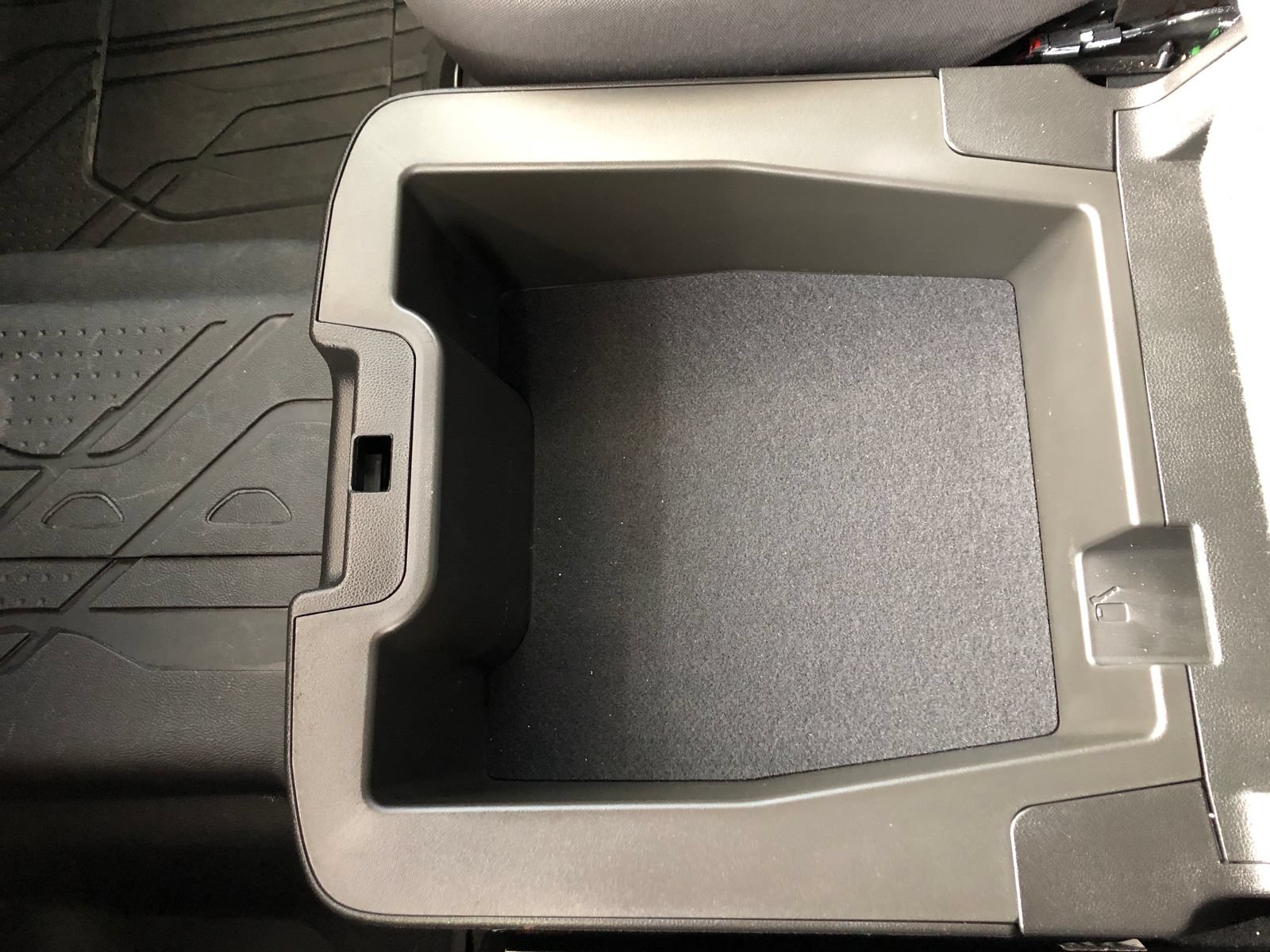 Used 2024 Chevrolet Silverado 1500 RST w/ LPO, Liner Protection Package AWD/4WD image 22