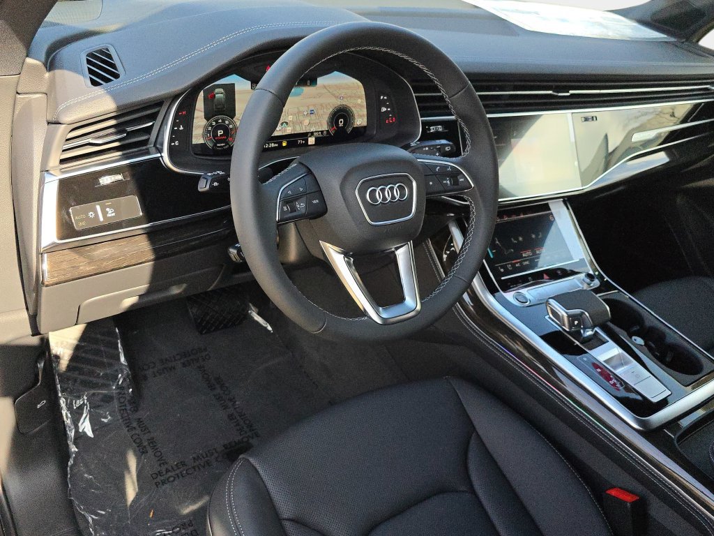 Used 2026 Audi Q7 3.0T Premium Plus AWD/4WD image 17