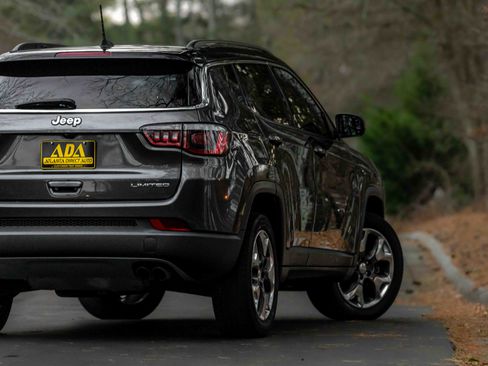 Used 2020 Jeep Compass Limited image 30