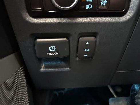 Used 2023 Ford F150 Lariat w/ Equipment Group 502A High image 42