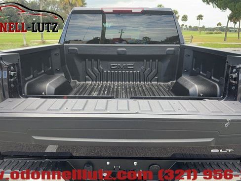 Used 2025 GMC Sierra 1500 SLT w/ SLT Premium Package RWD image 31
