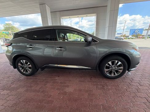 Used 2018 Nissan Murano SL w/ Moonroof Package AWD/4WD image 8