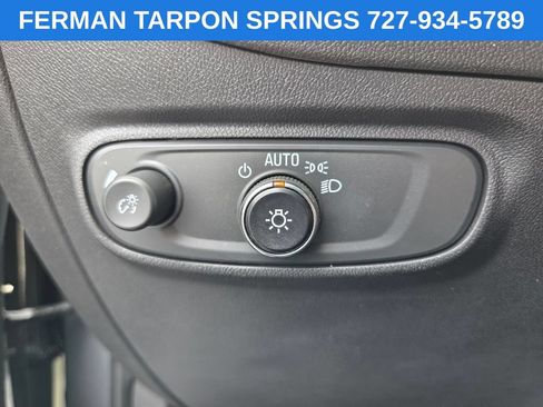 Used 2023 Chevrolet Equinox LT FWD image 26