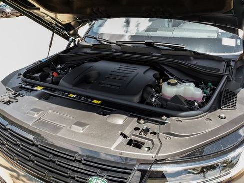 New 2026 Land Rover Range Rover Sport SE AWD/4WD image 56