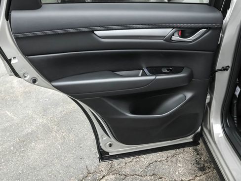 New 2025 MAZDA CX-5 AWD 2.5 S w/ Select Package image 34