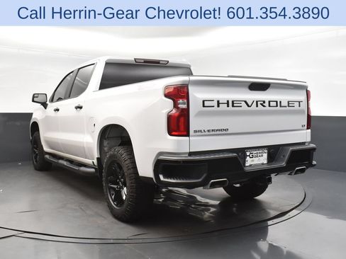Used 2021 Chevrolet Silverado 1500 LT Trail Boss AWD/4WD image 5