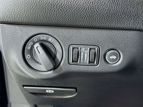 Used 2021 Dodge Challenger R/T Scat Pack RWD image 22