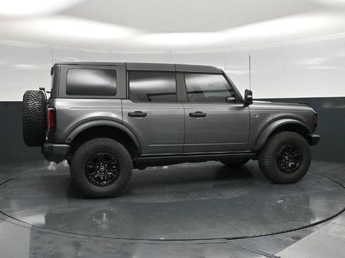 Certified 2022 Ford Bronco Wildtrak AWD/4WD image 2