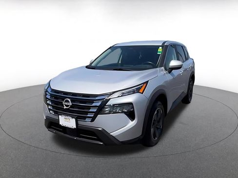 Used 2025 Nissan Rogue SV FWD image 7